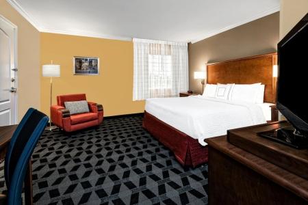 TownePlace Suites by Marriott San Antonio Northwest - 25