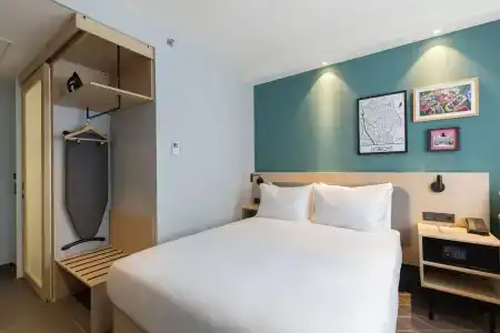 Hampton By Hilton Utrecht Centraal Station - 1