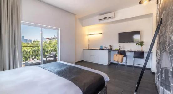 Dizengoff Avenue Boutique - 97