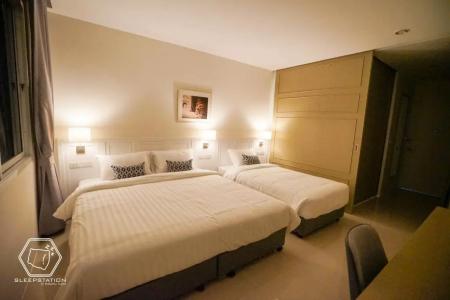 Sleepstation at Pratunam - 260