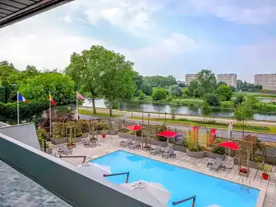 Mercure Orléans Centre Bords de Loire - 120