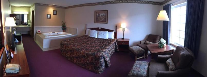 La Quinta by Wyndham Branson - 9