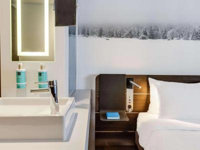 Novotel London Tower Bridge - 3
