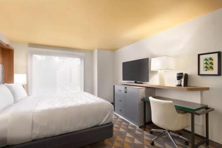 Holiday Inn Houston Intercontinental Airport, an IHG - 36