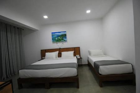 Serenity Tissa - 22