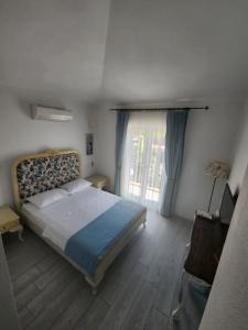 Tarcin Alacati - 22
