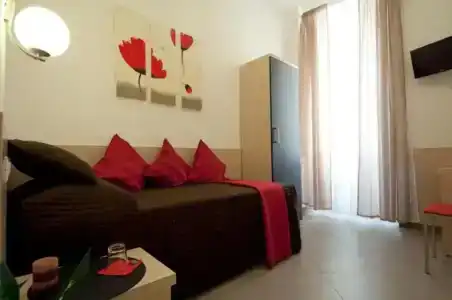 Ara Pacis Inn - 13