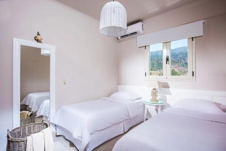 Notos Heights & Suites - 151