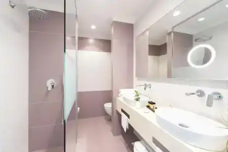 Reginna Palace - 10