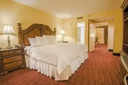 Mcm Elegante And Suites – Dallas - 13
