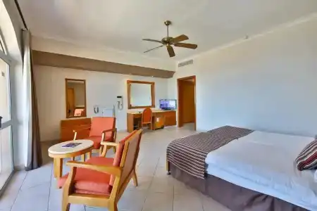 Paradise Bay Resort - 55