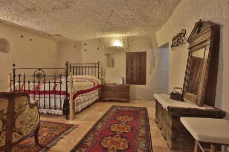 Village Cave House - 7