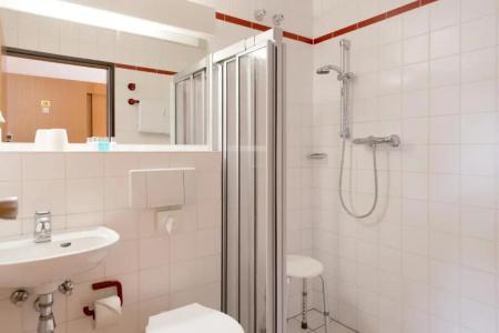 Days Inn Dortmund West - 10