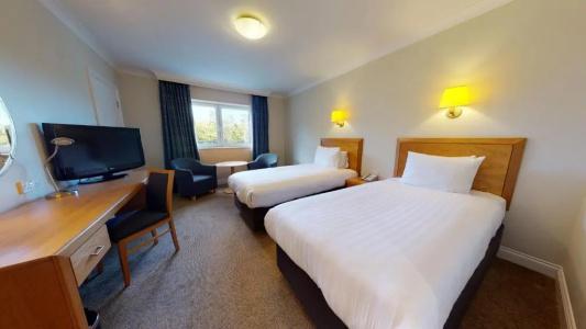 Holiday Inn Edinburgh Zoo, An Ihg - 66
