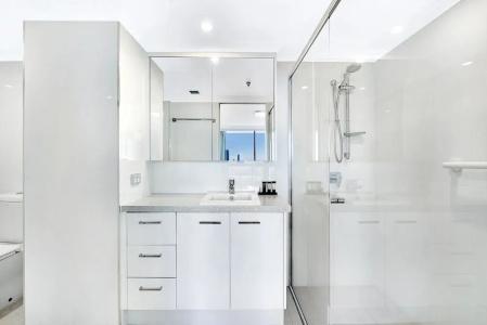 Ultiqa Beach Haven On Broadbeach - 43
