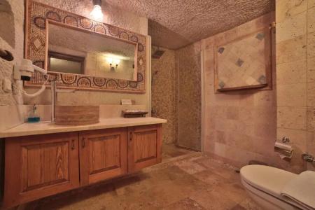 Local Cave House - 53