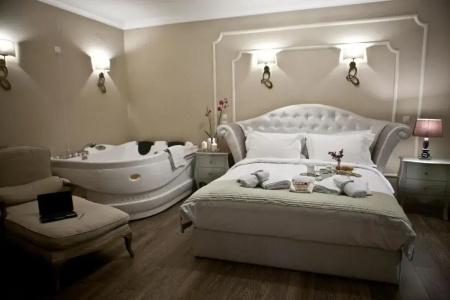 Melies Boutique - 36