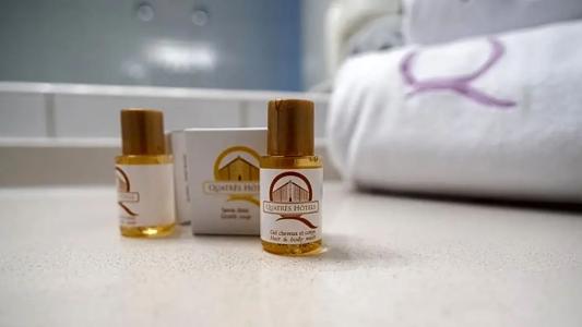 Ours Blanc - Centre - 34