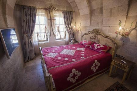 Elika Cave Suites & Spa - 3