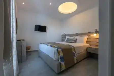 Caldera's Dolphin Suites - 19