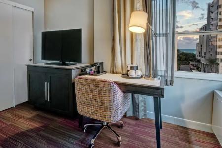 Hampton Inn Miami Beach - Mid Beach - 64