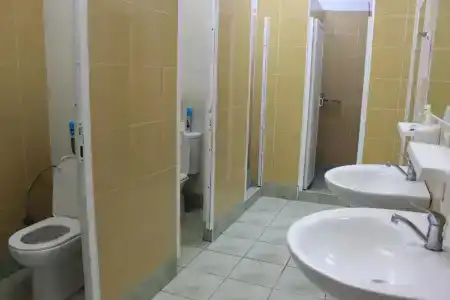 Envoy Hostel & Tours - 23