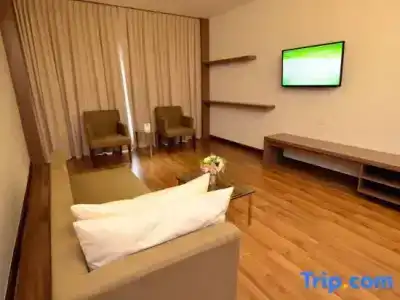 Chiangmai Grandview & Convention Center - Sha Extra Plus - 233