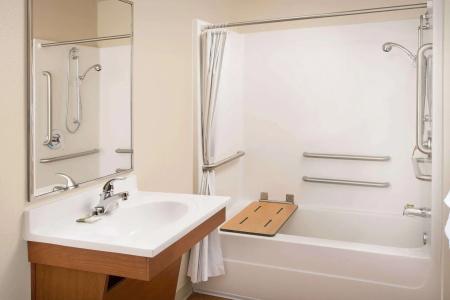 WoodSpring Suites - 23