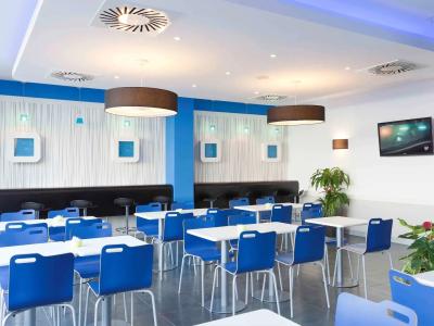 Ibis Budget Málaga Centro - 15