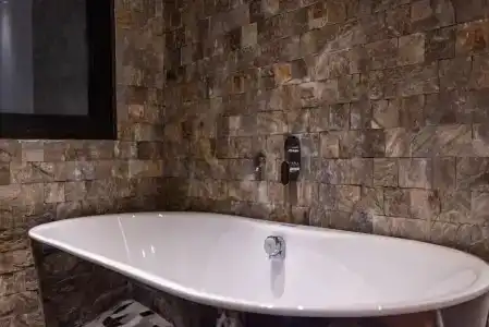 One Luxury Suites - 139