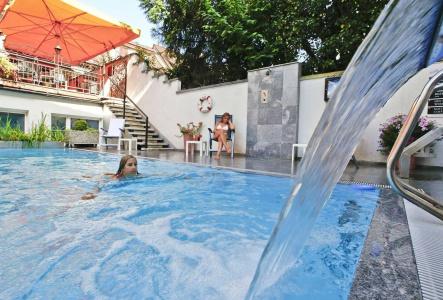 Roesli Guest House - 16
