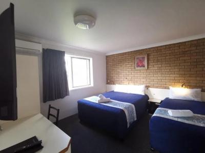 Leichhardt Motor Inn - 26