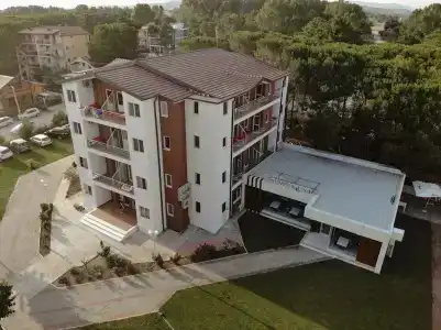 Kompleksi Royal - 14