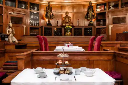 Courthouse London - 34
