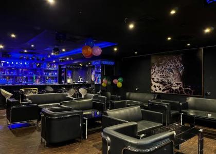 Al Mansour Plaza - 5