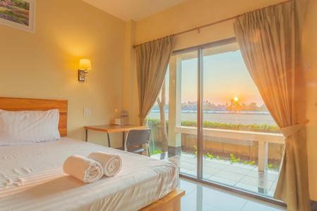 Tontan Resort Cha-am - 1
