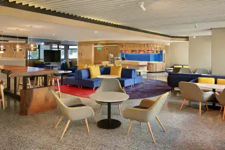 Holiday Inn Express City Centre - 34