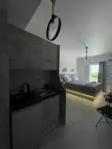 Zoumis Studios - 113