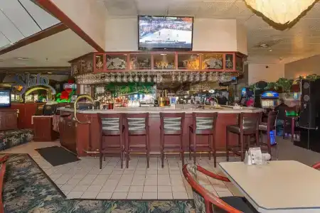 Shilo Inn Portland Airport - 11