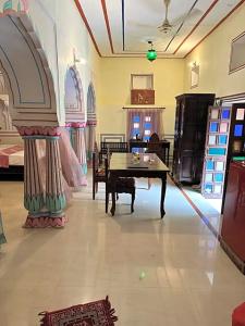 Rawla Mrignayani Palace - 64