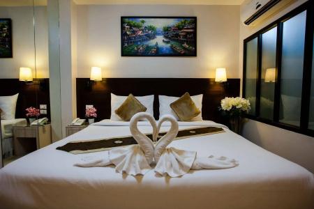 @ White Patong - 22