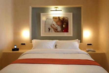 Voreina Gallery Suites - 101
