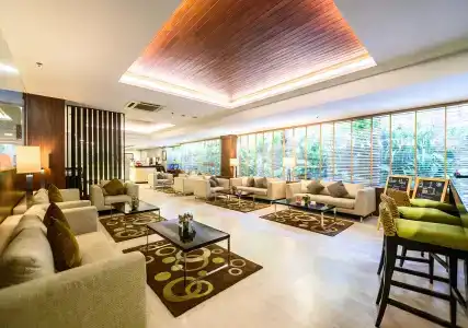 Lohas Residences Sukhumvit - 19