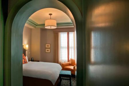 Icon, Autograph Collection - 52