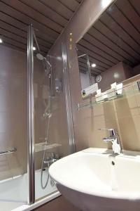 Alyss Saphir Cambronne Eiffel - 30