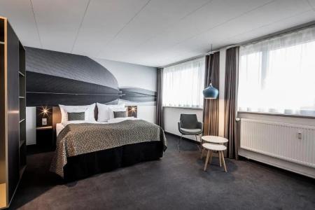 Best Western Plus Airport - 101