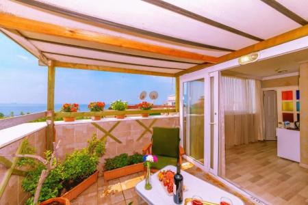 Walnut Shell & Spa - 77