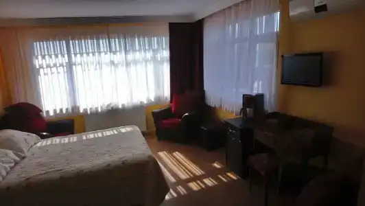 Cosmopolitan Park - 15