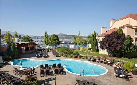 The Royal - Bellstars & Resorts - 12
