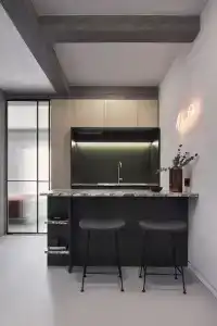 The Newel Metaxourgeio - 30